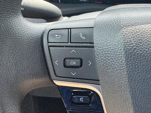 Used 2025 Toyota Camry LE FWD image 19