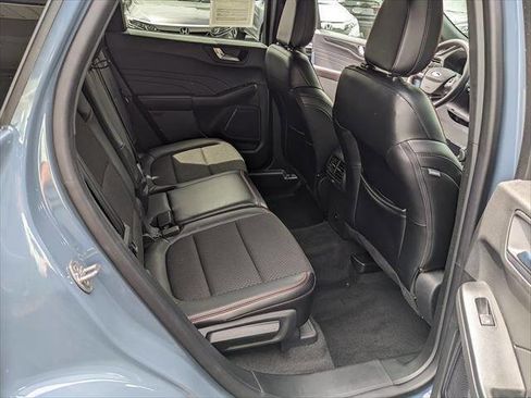 Used 2024 Ford Escape ST-Line w/ Tech Pack #1 AWD/4WD image 17