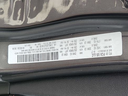 Used 2018 Dodge Durango GT AWD/4WD image 26