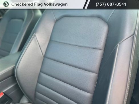 Used 2022 Volkswagen Jetta SE FWD image 22