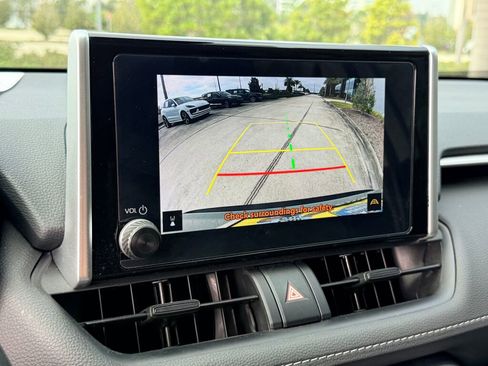 Used 2023 Toyota RAV4 XLE image 25