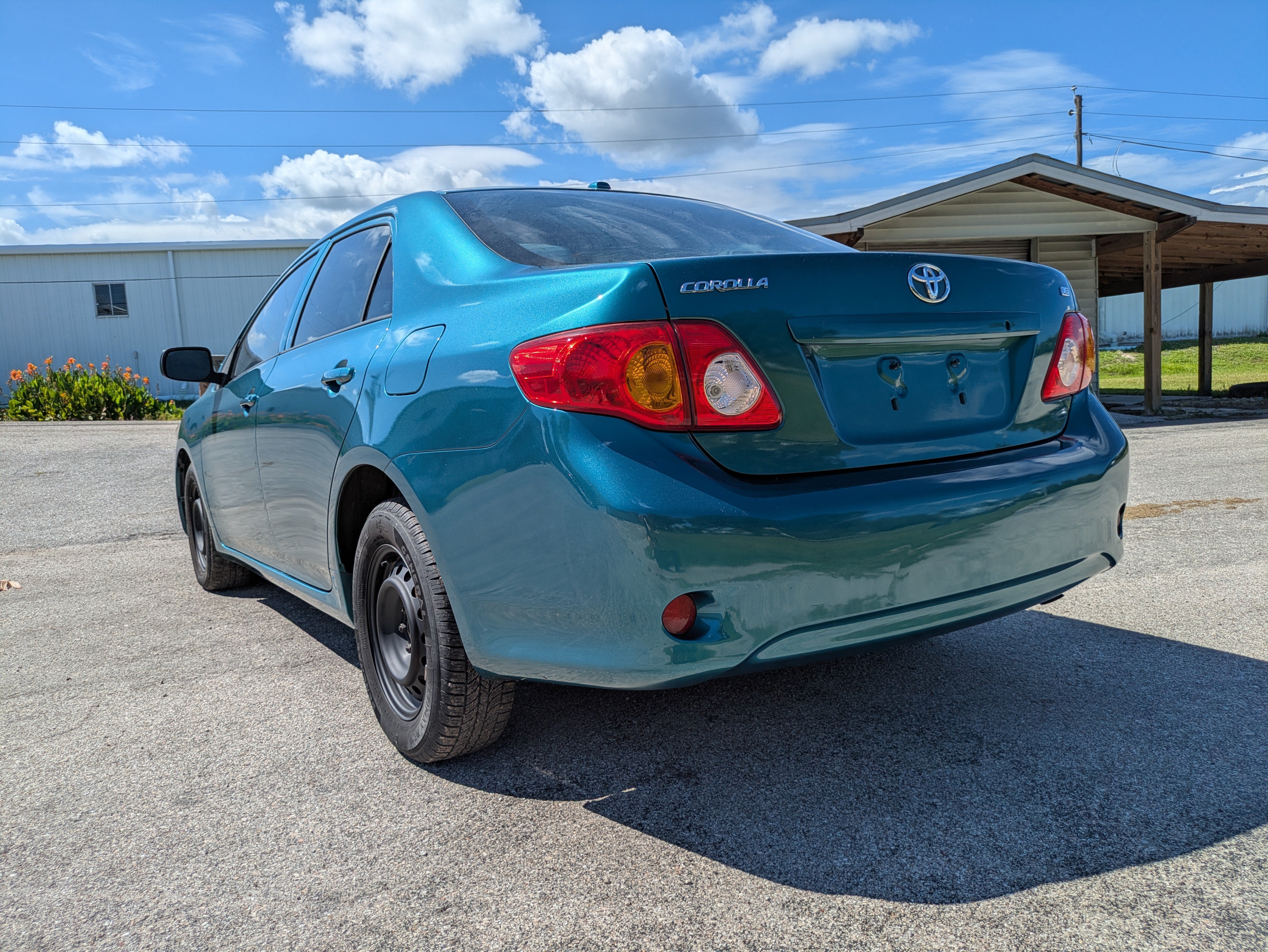Used 2010 Toyota Corolla LE w/ LE EVP Pkg #1 FWD image 9