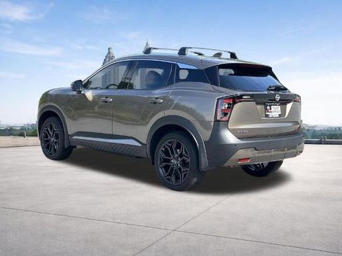 Certified 2025 Nissan Kicks SR w/ SR Premium Package FWD image 24