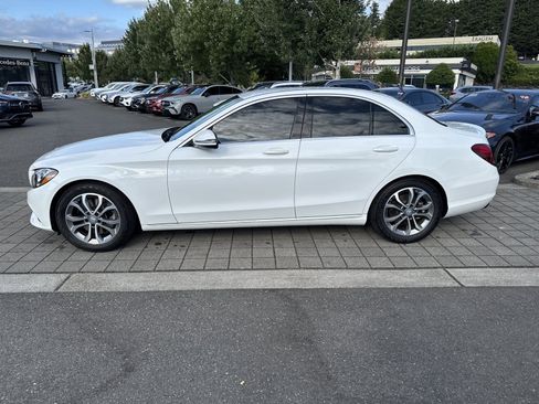 Used 2016 Mercedes-Benz C 300 Sedan image 8
