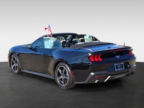 Used 2024 Ford Mustang Premium image 6