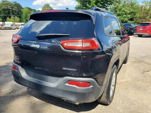 Used 2016 Jeep Cherokee Sport AWD/4WD image 7