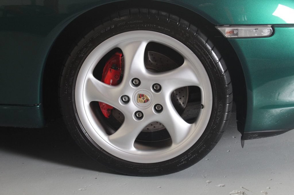 Used 2000 Porsche Boxster S RWD image 16