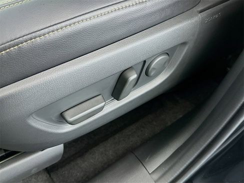 Used 2025 MAZDA CX-90 3.3 Turbo w/ Premium Plus Pkg image 20