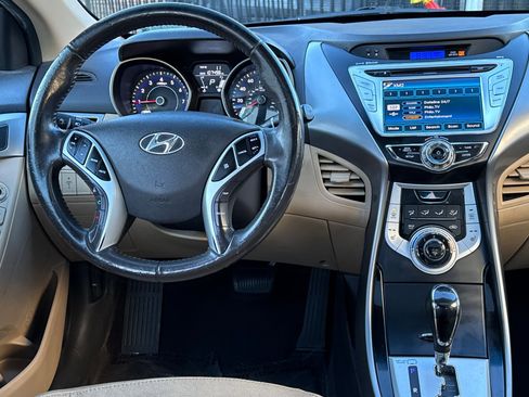 Used 2012 Hyundai Elantra Limited w/ Technology Pkg 5 image 14