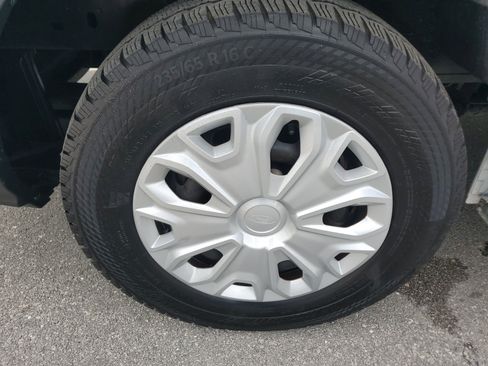 Used 2024 Ford Transit 250 Low Roof w/ Exterior Upgrade Package image 28