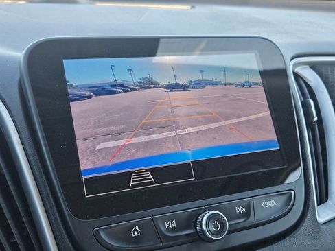 Used 2023 Chevrolet Malibu LT image 10