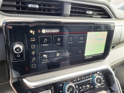 New 2026 GMC Sierra 2500 Denali w/ Denali Reserve Package image 21