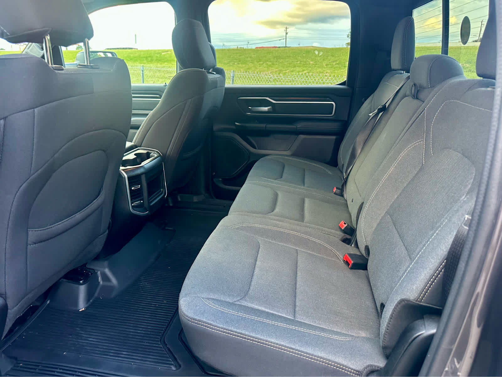 Used 2022 RAM 1500 Big Horn AWD/4WD image 13