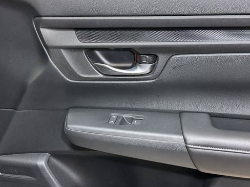 Certified 2025 Honda CR-V EX image 38