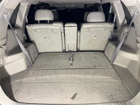 Used 2010 Toyota Highlander SE image 16