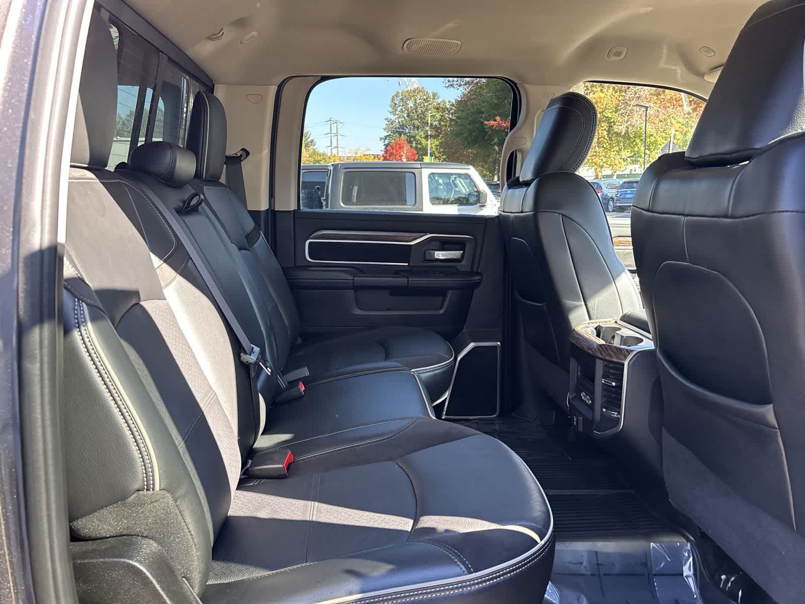 Used 2020 RAM 2500 Laramie AWD/4WD image 7