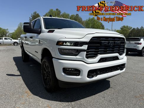 New 2026 RAM 2500 Big Horn AWD/4WD image 1