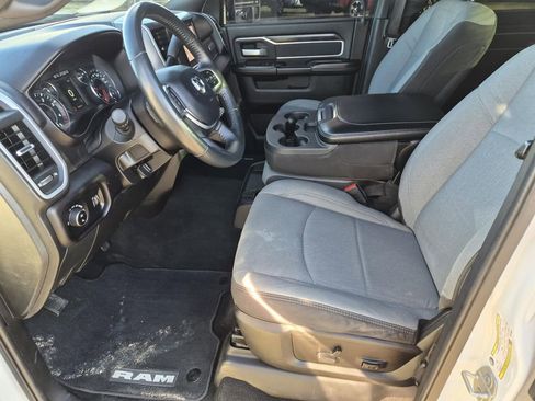 Used 2024 RAM 2500 Big Horn w/ Off Road Package image 12