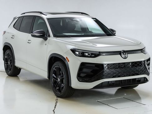 New 2026 Volkswagen Tiguan SE R-Line image 15