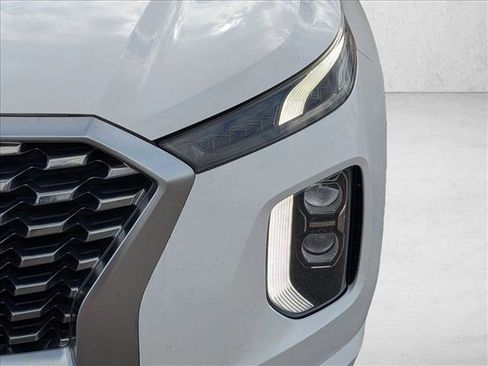 Used 2021 Hyundai Palisade Limited FWD image 9
