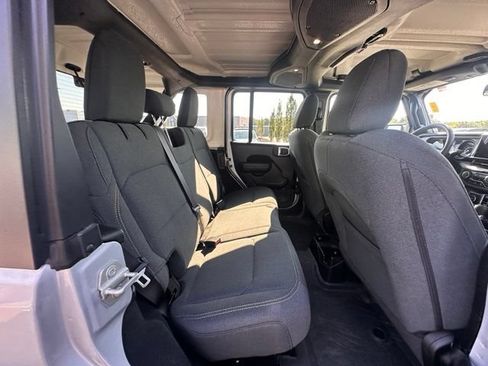 Used 2024 Jeep Wrangler Unlimited Sport AWD/4WD image 32