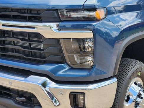 New 2026 Chevrolet Silverado 3500 LT w/ Texas Edition AWD/4WD image 17