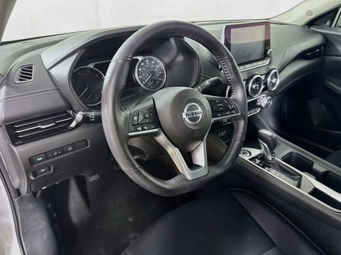 Used 2020 Nissan Sentra SV w/ Lighting Package FWD image 9