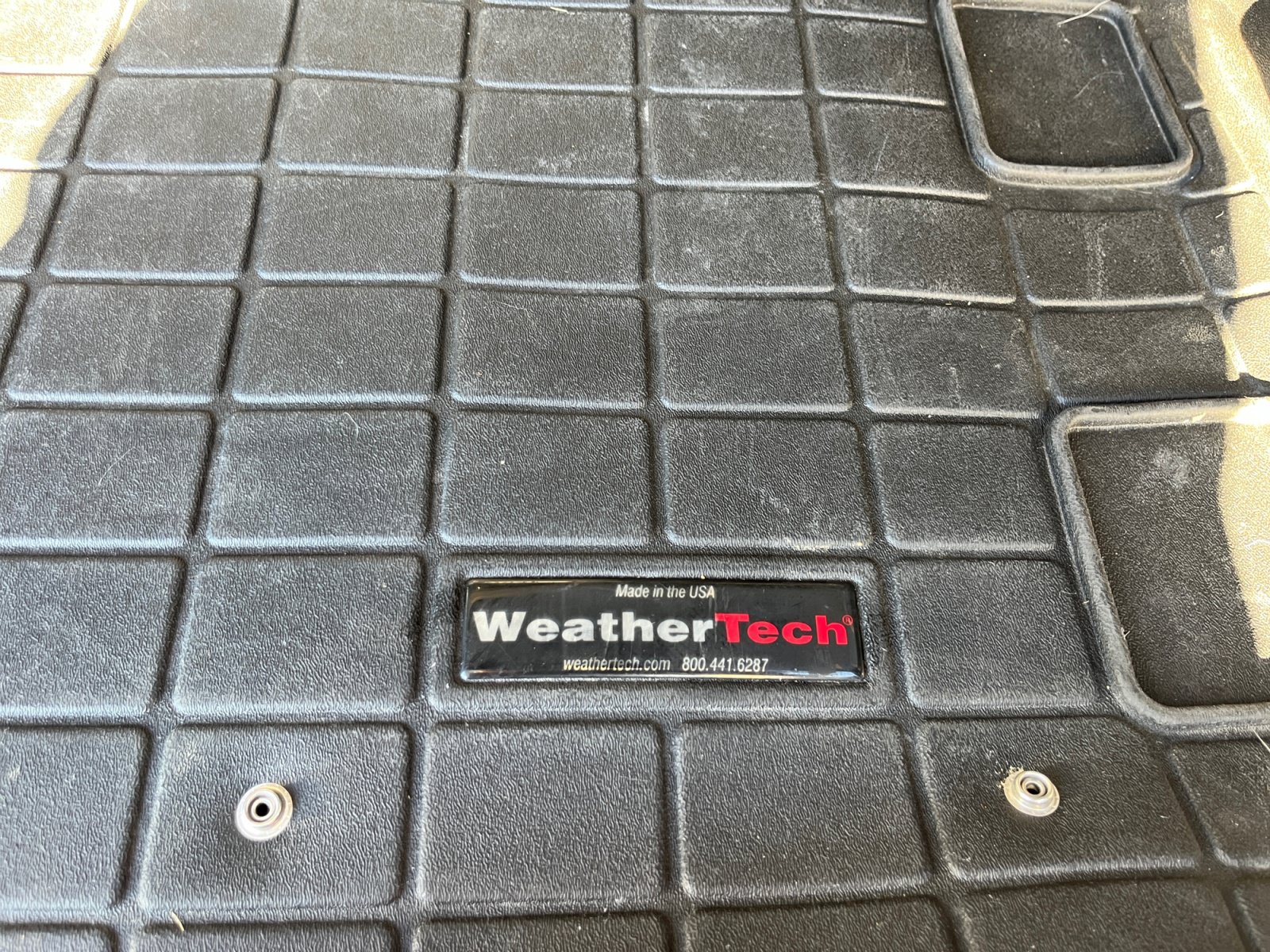Used 2018 Jeep Wrangler Unlimited Sahara w/ Dual Top Group AWD/4WD image 19