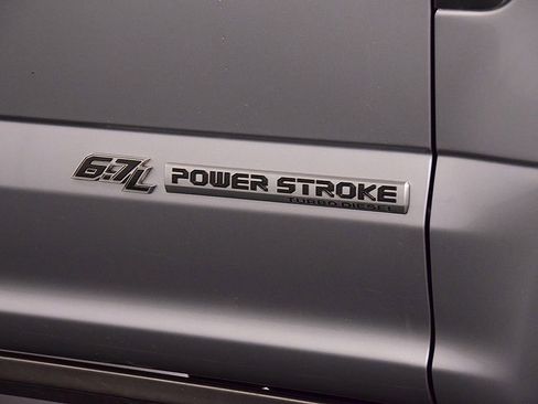 Used 2022 Ford F250 Platinum AWD/4WD image 13