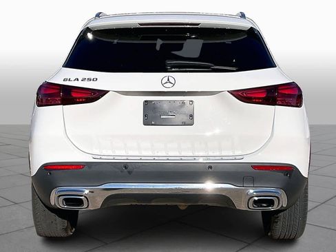Used 2025 Mercedes-Benz GLA 250 image 6