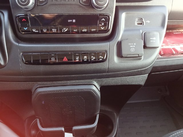 Used 2024 RAM ProMaster 2500 w/ Advanced Safety Group FWD image 12