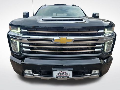 Used 2023 Chevrolet Silverado 2500 High Country w/ Z71 Off-Road Package AWD/4WD image 8
