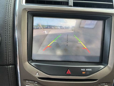 Used 2013 Lincoln MKX AWD image 27