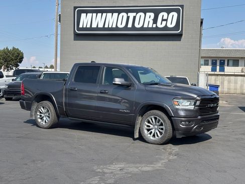 Used 2022 RAM 1500 Laramie AWD/4WD image 1