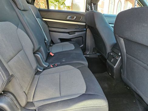 Used 2018 Ford Explorer XLT w/ Equipment Group 201A image 15