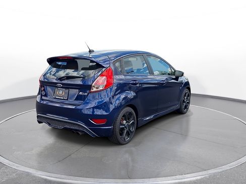 Used 2016 Ford Fiesta ST FWD image 8