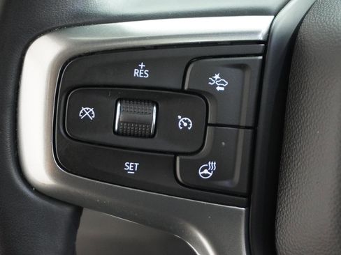 Used 2024 Chevrolet Tahoe Z71 w/ Luxury Package image 24