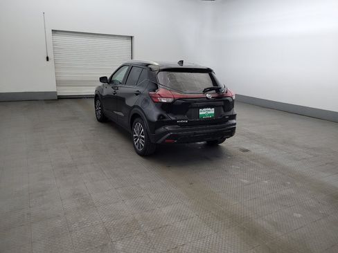 Used 2021 Nissan Kicks SV FWD image 5