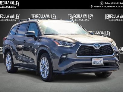 Used 2022 Toyota Highlander Limited