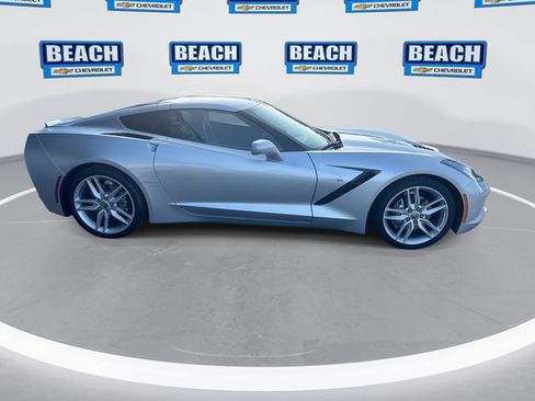 Used 2019 Chevrolet Corvette Stingray Coupe w/ 2LT Preferred Equipment Group RWD image 9