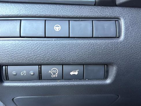 Certified 2026 Nissan Rogue SL AWD/4WD image 21