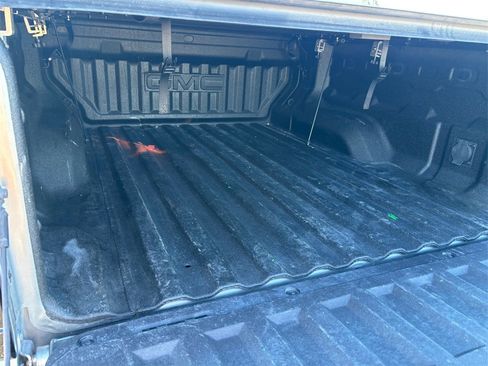 Used 2023 GMC Canyon AT4 w/ AT4 Premium Package image 32