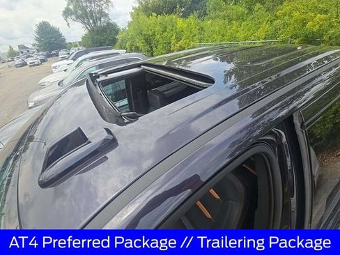 Used 2023 GMC Sierra 1500 AT4 w/ AT4 Premium Package AWD/4WD image 7