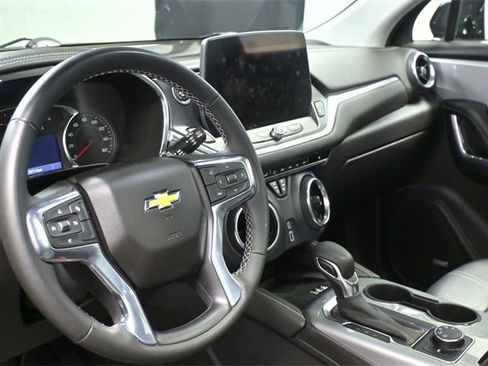 Used 2023 Chevrolet Blazer LT w/ Sound & Technology Package image 17