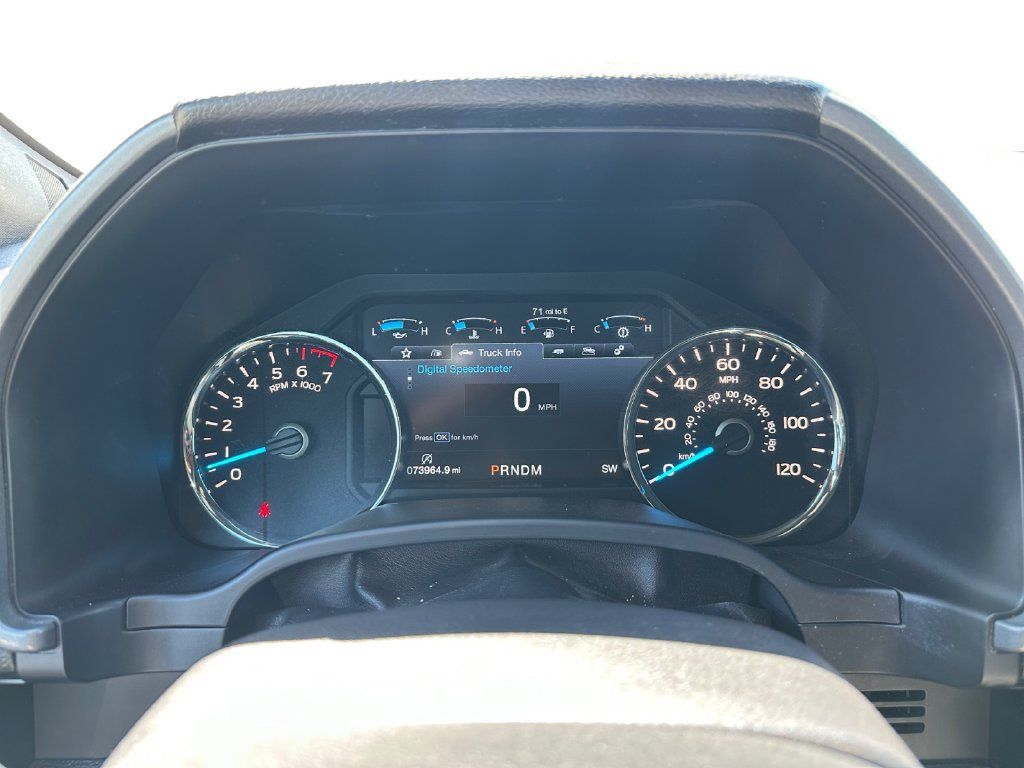 Used 2017 Ford F150 Platinum w/ Equipment Group 701A Luxury AWD/4WD image 24