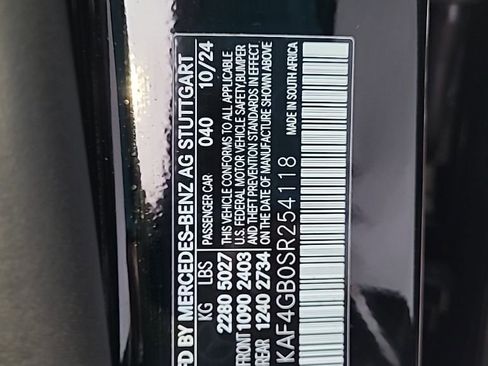 Certified 2025 Mercedes-Benz C 300 Sedan image 19