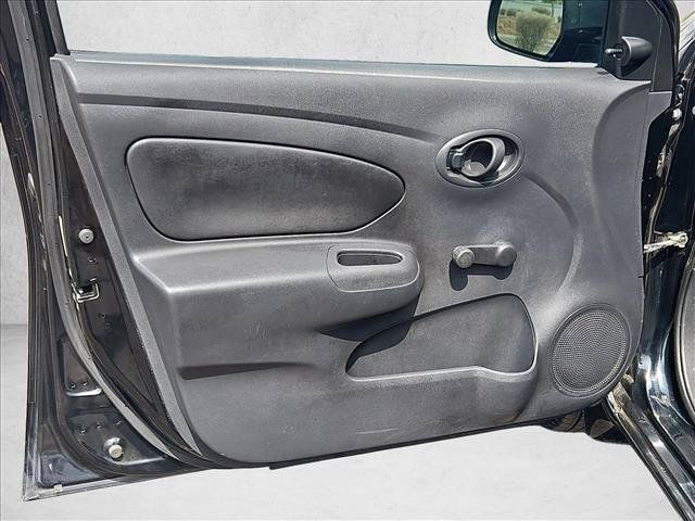 Used 2015 Nissan Versa S FWD image 12