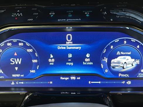 Used 2023 Chevrolet Silverado 1500 LT image 16