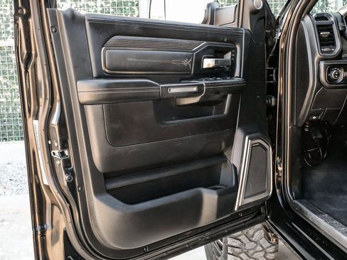 Used 2019 RAM 3500 Limited image 37