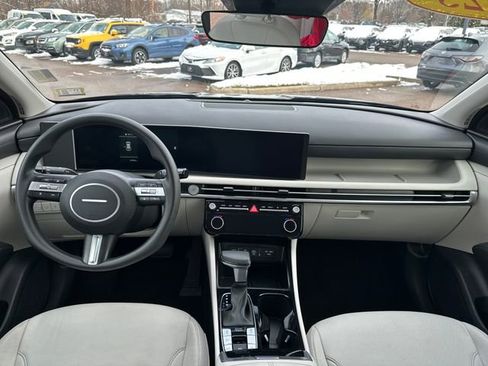 Used 2025 Hyundai Tucson SEL image 10